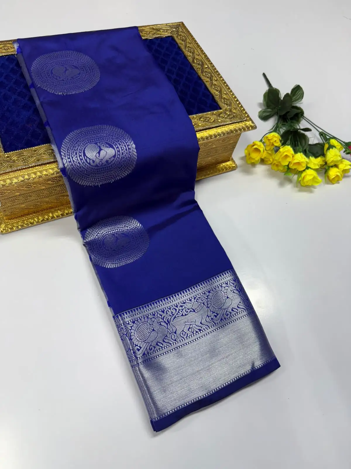 Peacock Floral Round Motif Zari Butta Elephant Brocade Border Semi Kanchipuram Silk Saree